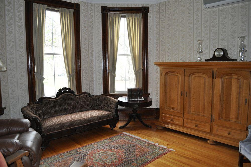 Summerside Inn Bed And Breakfast Buitenkant foto
