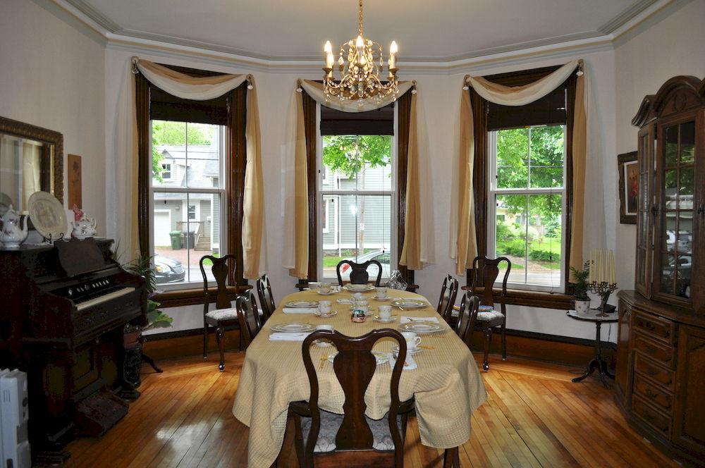 Summerside Inn Bed And Breakfast Buitenkant foto
