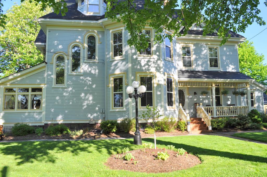 Summerside Inn Bed And Breakfast Buitenkant foto