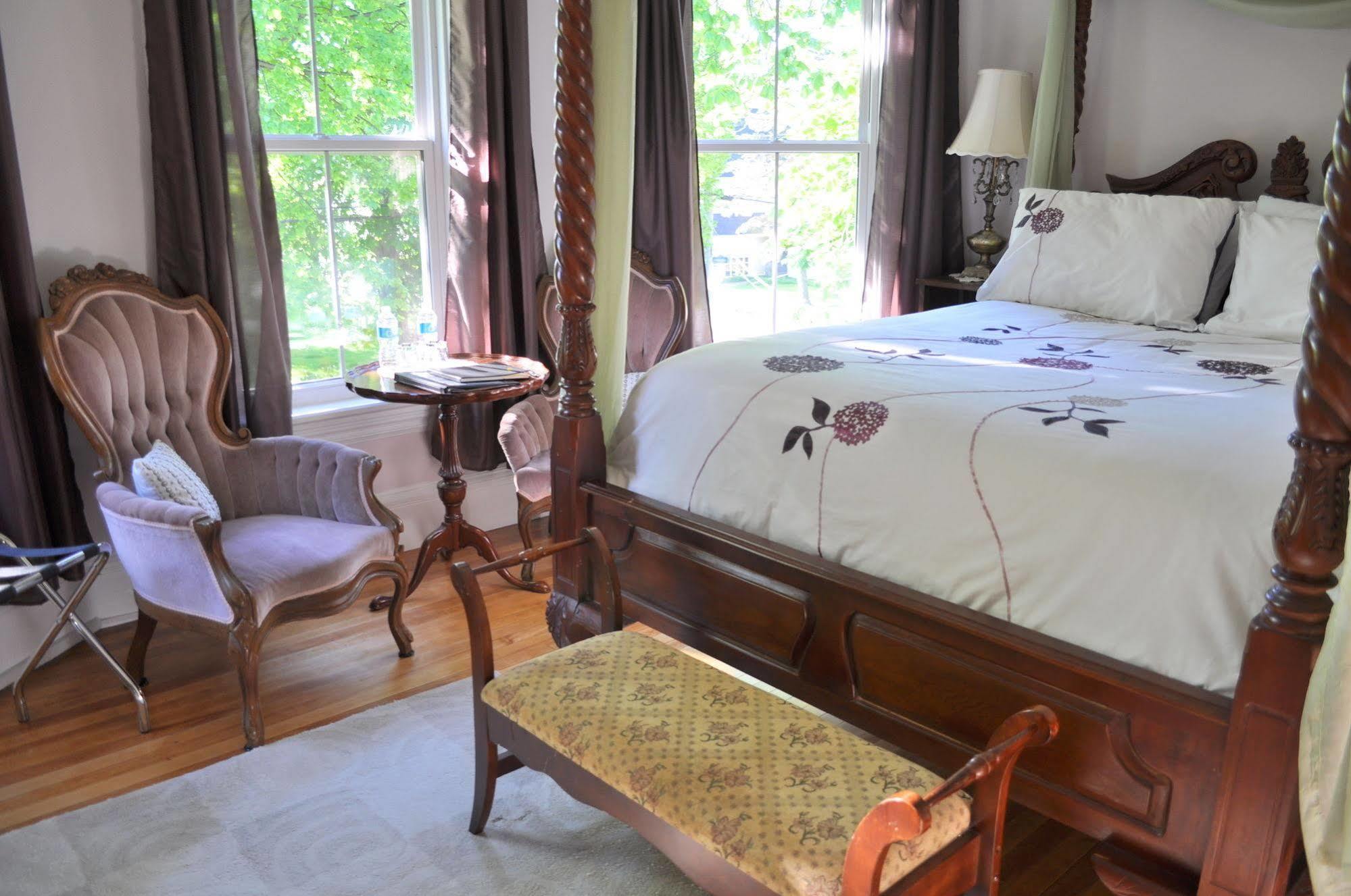 Summerside Inn Bed And Breakfast Buitenkant foto
