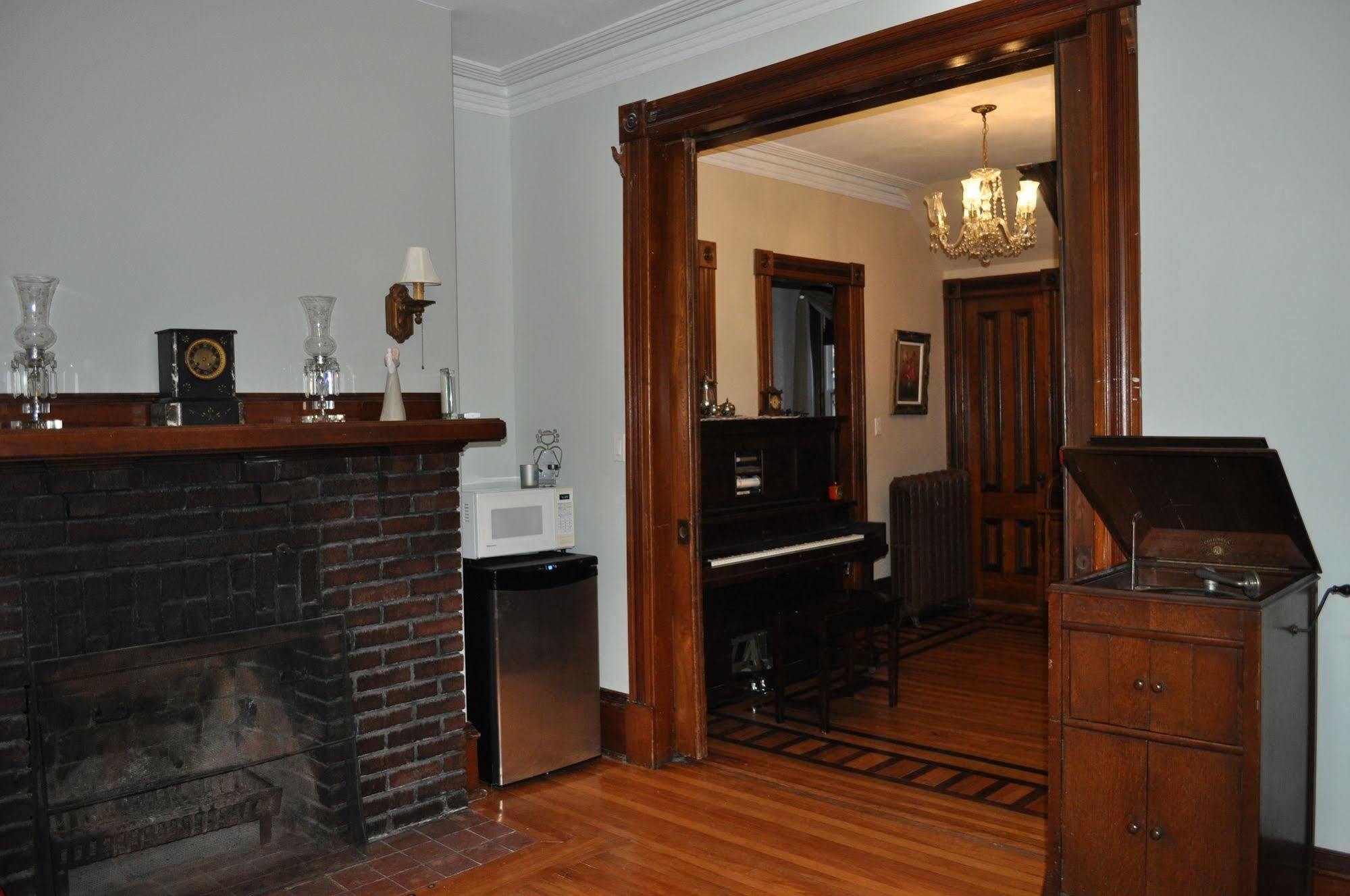 Summerside Inn Bed And Breakfast Buitenkant foto